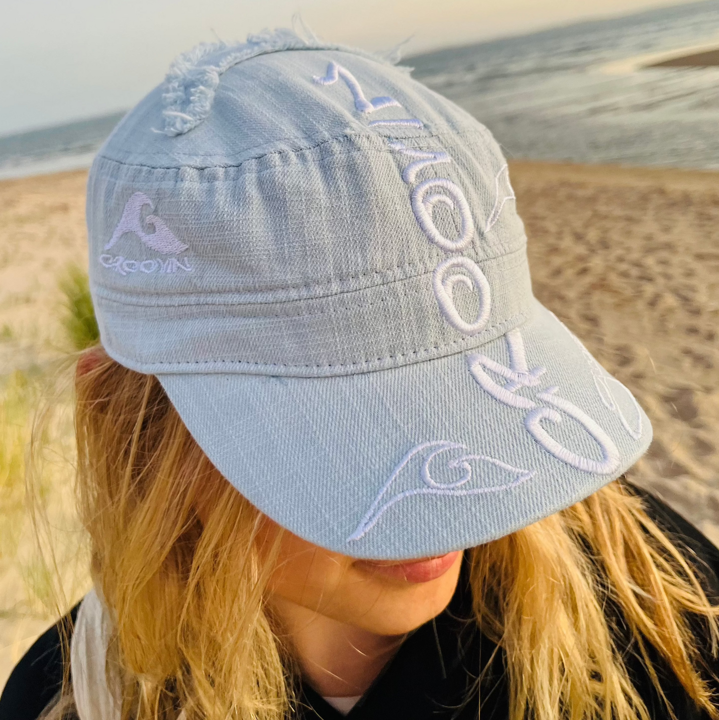 LIGHT BLUE "TIDAL SHIFT" HAT