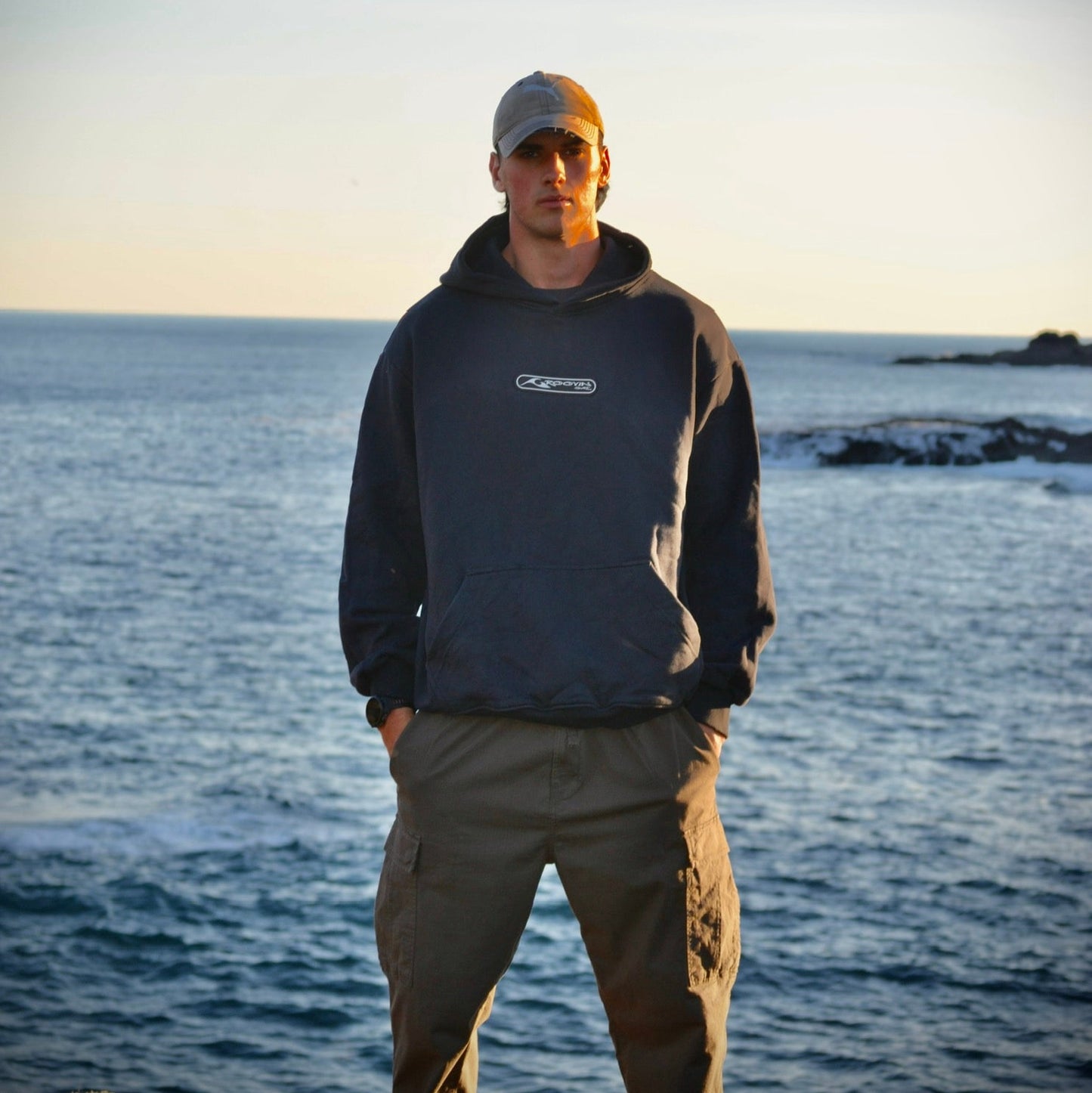 "THE LOCAL" Hoodie (charcoal)